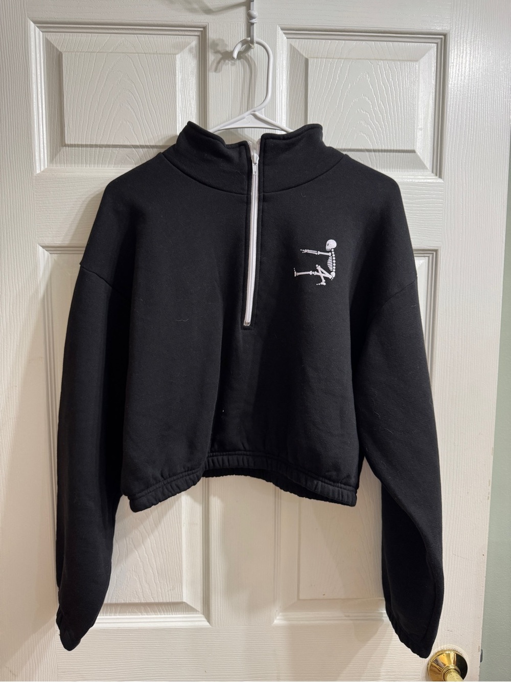 Suzie B Fitness Halloween Black Cropped Quarter-Zip